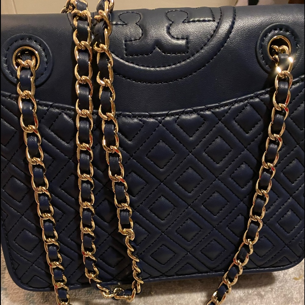 Tory Burch Navy Flur Fleming bag